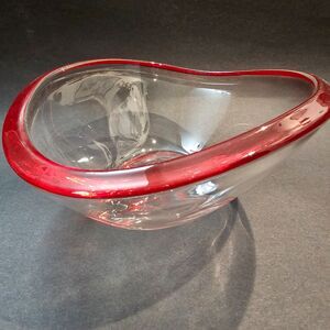 Vtg Mid-Century Art Glass Bowl Red Rim Walter Glas Germany 7" READ Small Scratch